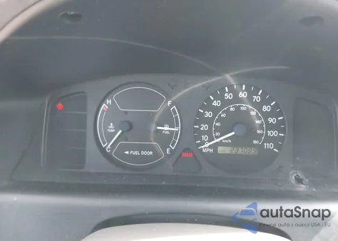 2000 Chevrolet Prizm from USA, damaged, VIN 1Y1SK5287YZ408470